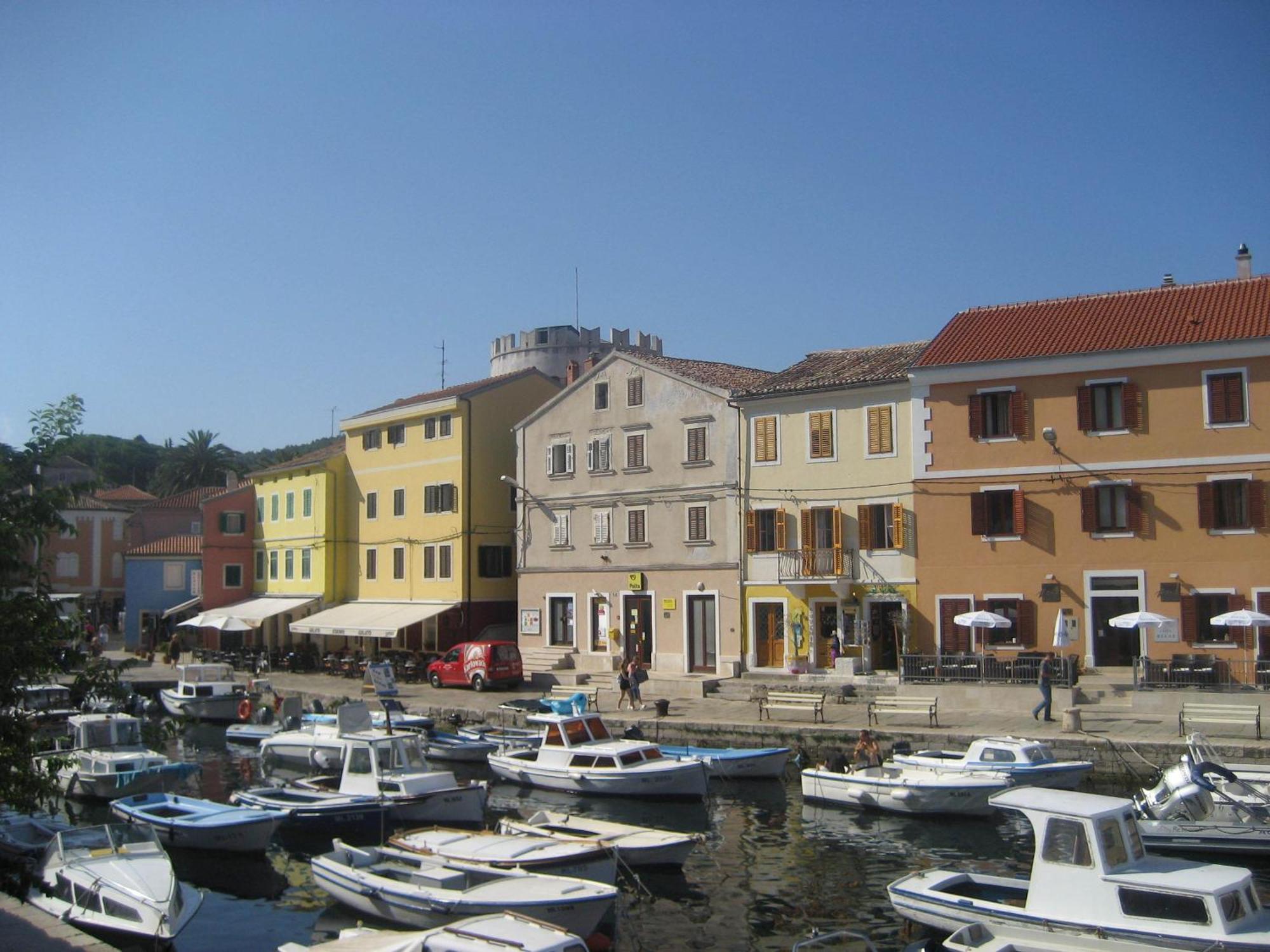 Apartments Veli Lošinj Exterior foto